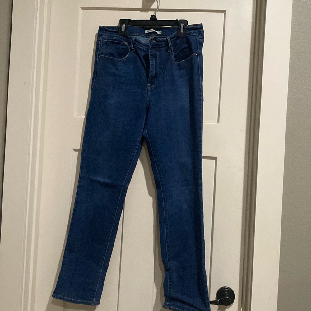 Levi’s 724 High Rise Straight Women’s size W31 L30 jeans